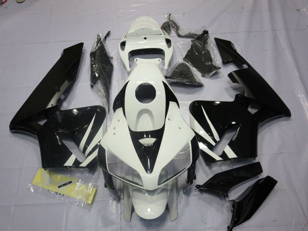 2005-2006 Bianco & Nero CBR600RR Carena 2005-2006 Bianco & Nero CBR600RR Carena