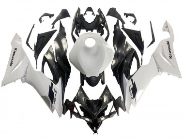 Carena Moto Kawasaki ZX6R 2019-2022 - Bianco Nero Fibra di Carbonio Economici